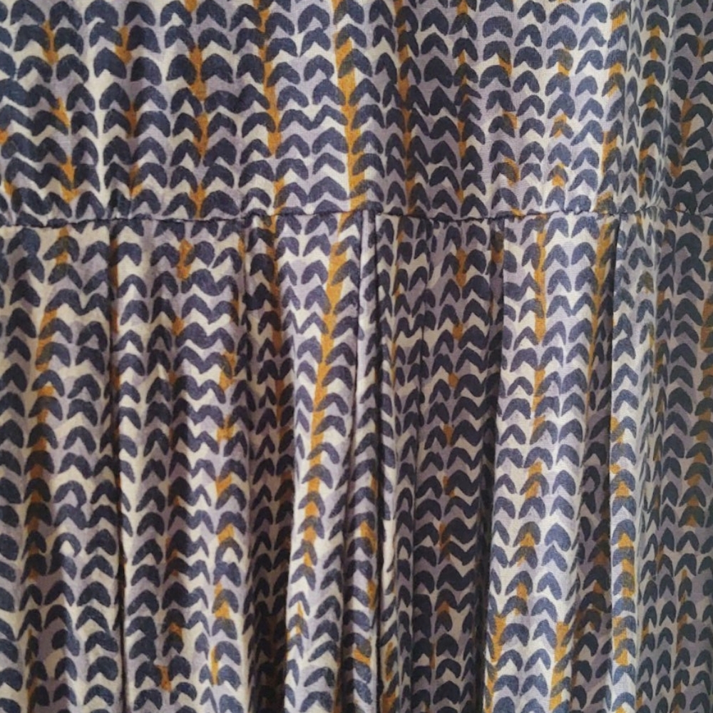 DERBY- made in Italy- lovely Dress - Picture 2 of 11